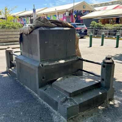 Memorial, statue vandalised ahead of Australia Day