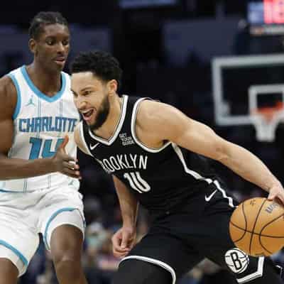 Ben Simmons return helps Nets swat away Hornets