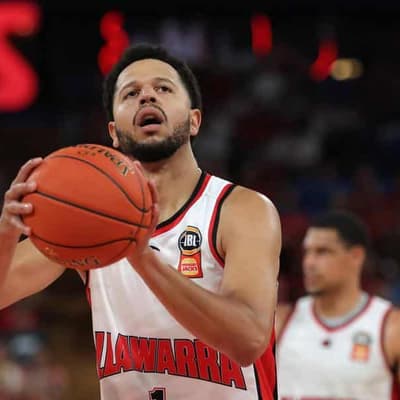 JackJumpers' title defence in tatters as Hawks roll on