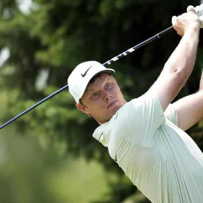 Australia's Davis tames Pebble Beach with superb round