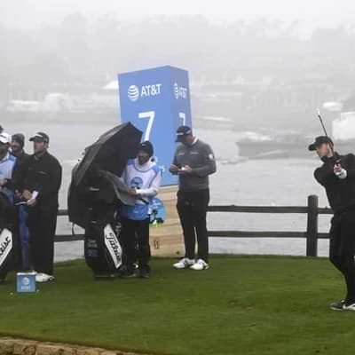 Davis rallies to contend as Euros rise at Pebble Beach