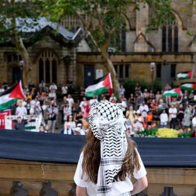 'Not for sale': Aussies rally against Trump's Gaza plan