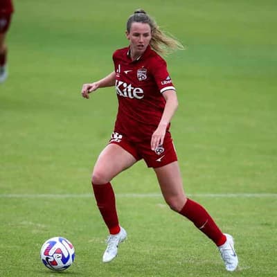 Adelaide beat Glory to go second in A-League Women