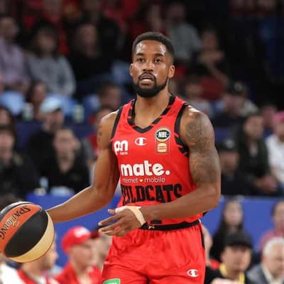 Cotton unstoppable with 49 points as Perth beat 36ers