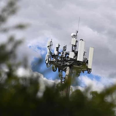 Emergency calls did not connect during fatal farm fire