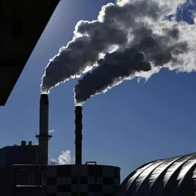 Nuclear plan may miss nation's energy goal by a decade