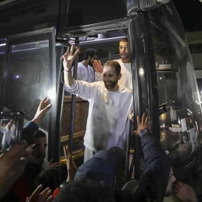 Hamas calls for talks on next phase of ceasefire