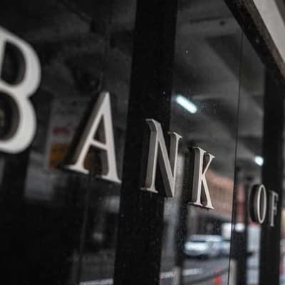 RBA deputy denies rate cut contradicted own forecasts