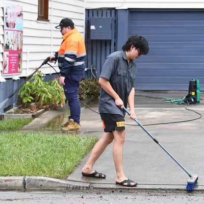 Muddy recovery under way as rain eases in Alfred's wake
