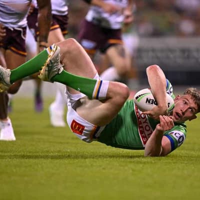 Why Stuart picked Nicholson in two-try Raiders debut