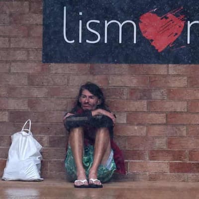 Veteran MP to lead flood recovery in devastated regions