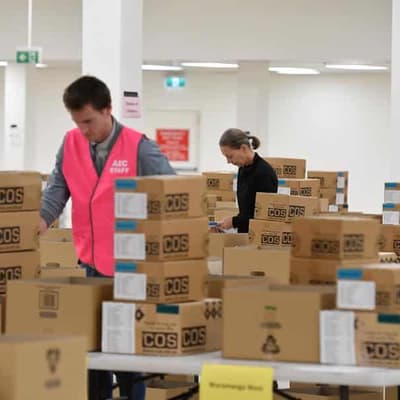 Federal agency urged to tackle racism in workplaces