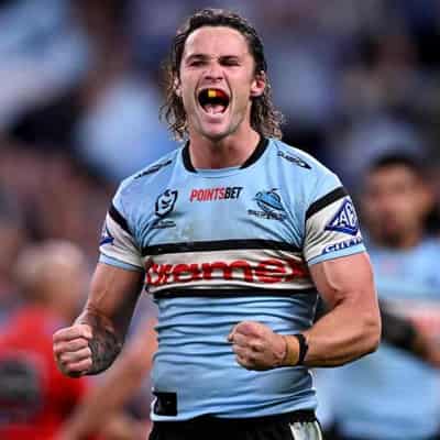 Hynes key as Sharks bid to beat Vegas travel hangover