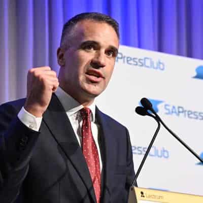 Premier trades blows with fledgling opposition leader