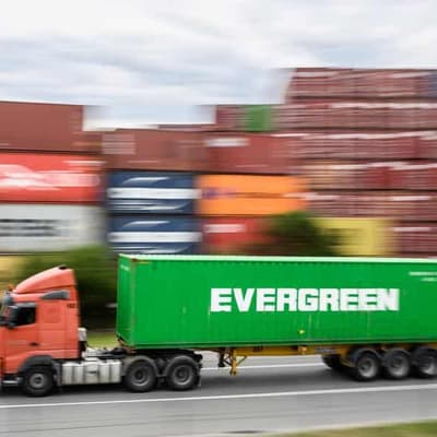 EU trade chief meets with Trump officials over tariffs