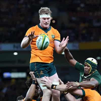 Wallabies lock Philip returning home, joins Waratahs