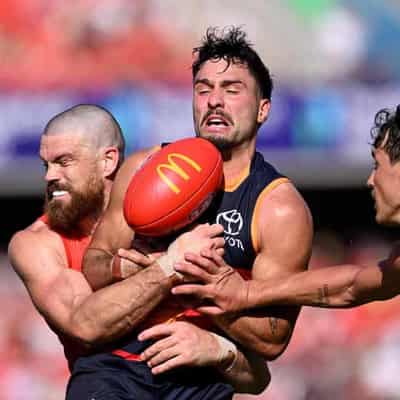 Scott accuses AFL of 'cherry-picking' umpiring mistakes