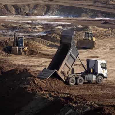 Ukraine, US make 'substantial progress' on mineral deal