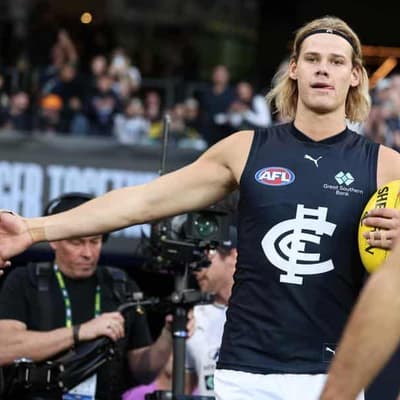 De Koning invested at Blues amid interest: coach