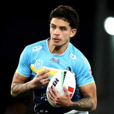 Ankle injury to star half rocks Titans ahead of Raiders