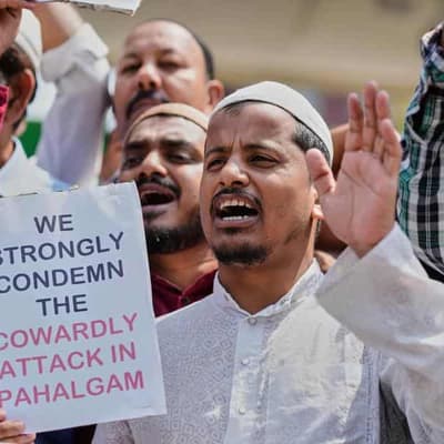 India hunts militants as tensions soar with Pakistan