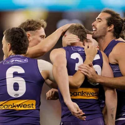 Brayshaw, Serong star as Dockers beat Crows in Perth