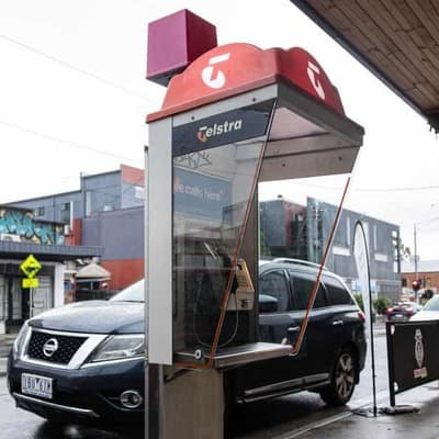 Calls go out to dial in payphones as national landmarks