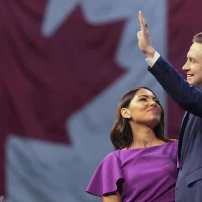 Canada opposition leader loses seat as PM's party wins