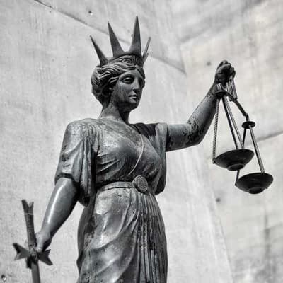 Man accused of overseas child abuse to stay behind bars