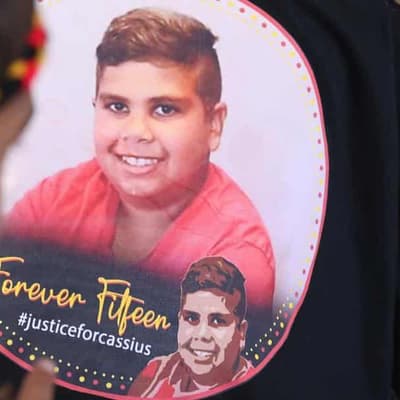 Teen's murder trial jury retires to deliberate verdicts