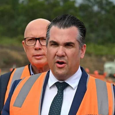 State pulls rug out from Liberals as Labor gain swing