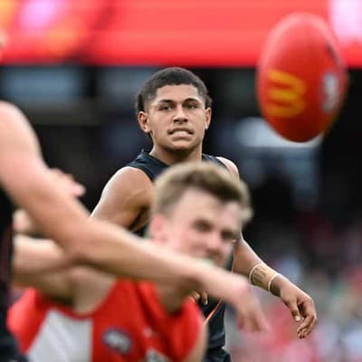 From Fiji to the SCG, Giants teen reflects on AFL debut