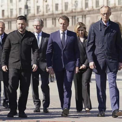 European leaders and Ukraine press for 30-day ceasefire