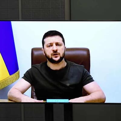Fake news report links Ukraine's Zelenskiy to South Africa mine