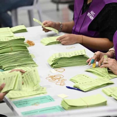 Claim votes can't be published for 72 hours after election is false