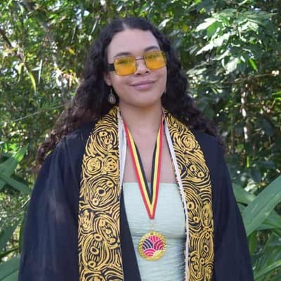 Indigenous graduates set sights on future in tourism