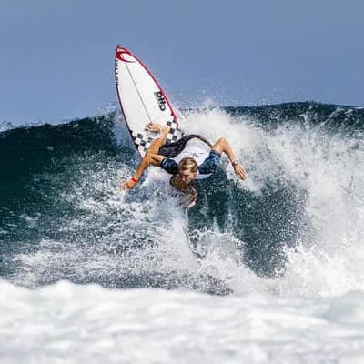 Lone Aussie man standing after The Box delivers carnage