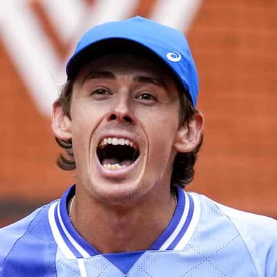 De Minaur faces minefield draw at the French Open