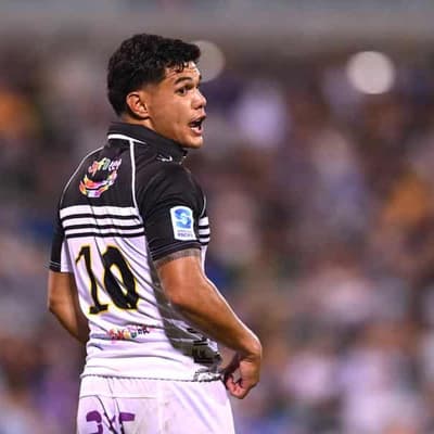 Wallabies star Lolesio opens up on scary hospital wait