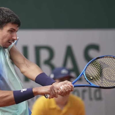 Popyrin makes Aussies smile in Paris after Demon exit