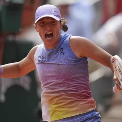 Win over Rybakina floods Swiatek with new Paris belief