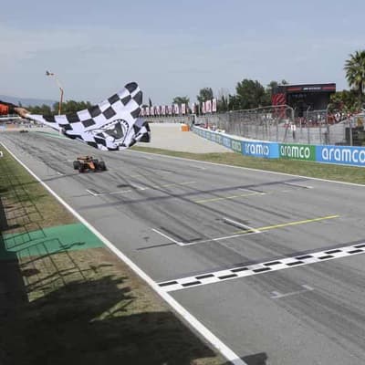 Piastri powers to brilliant Spanish Grand Prix victory