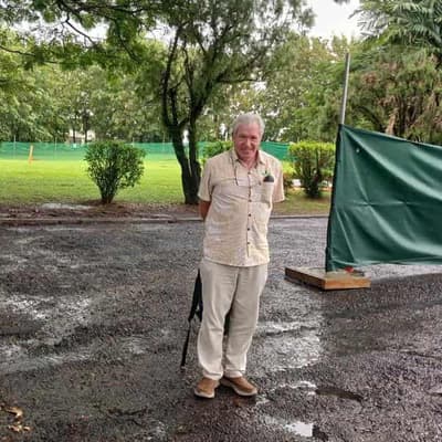 Pacific solar pioneer, charitable Aussies earn gongs