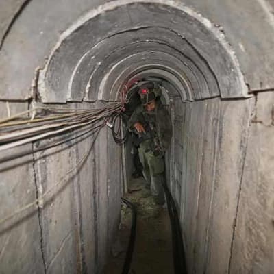 Israeli army shows tunnel under Gaza Strip hospital