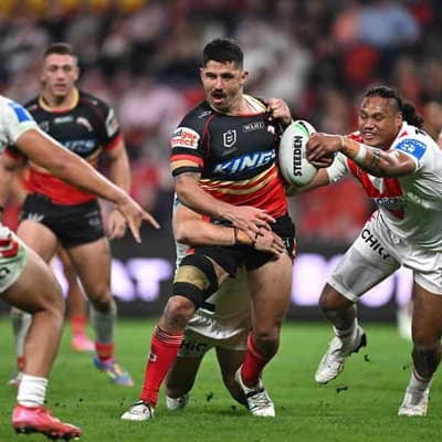 Dash after gash: 40 stitches couldn't stop star Dolphin