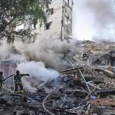 Zelenskiy urges pressure on Russia after Kyiv strike