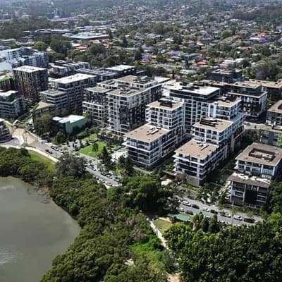 Pedal to the metal for home prices as rates fall