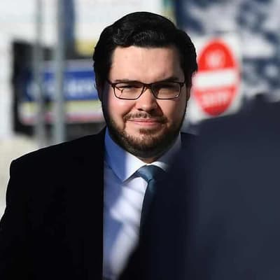 Bruce Lehrmann pleads not guilty to car-stealing charge