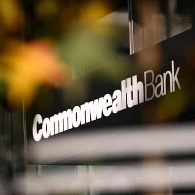 Local shares flat as Commonwealth Bank hits record high