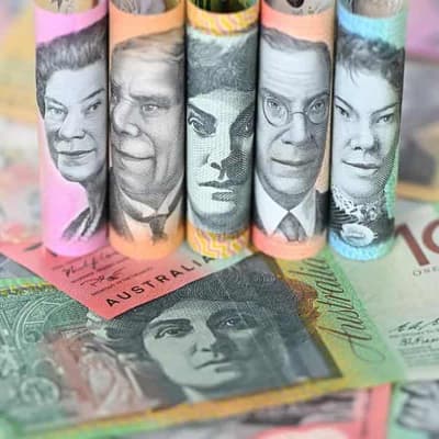 Australians warned to not jump the gun on tax return